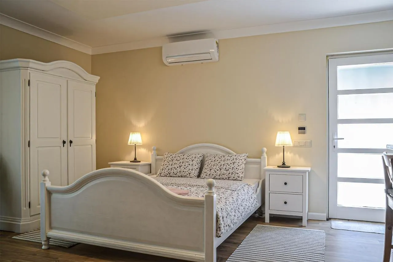 Terrace Apartments Eger
