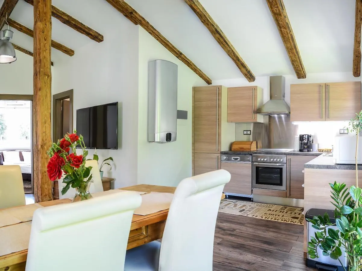 אגר Terrace Apartments 0*,  הונגריה